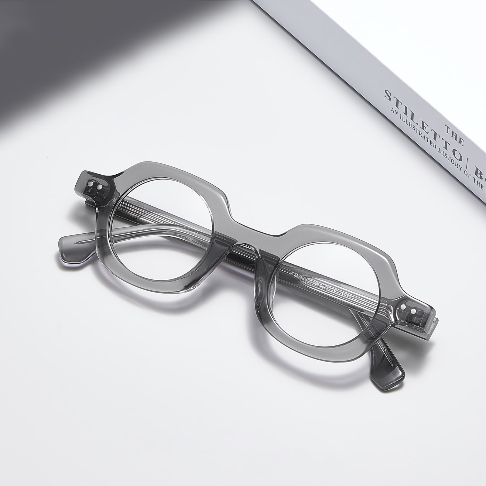 RD29007 Odważne kryształowe okulary talerzowe o specjalnym kształcie
